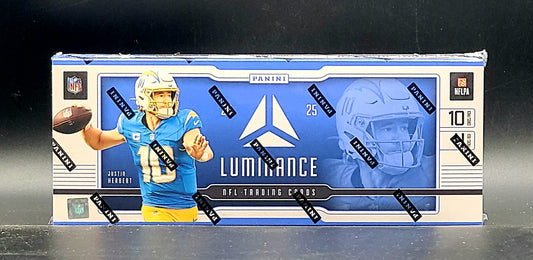 2025 Panini Luminance Football Hobby Box